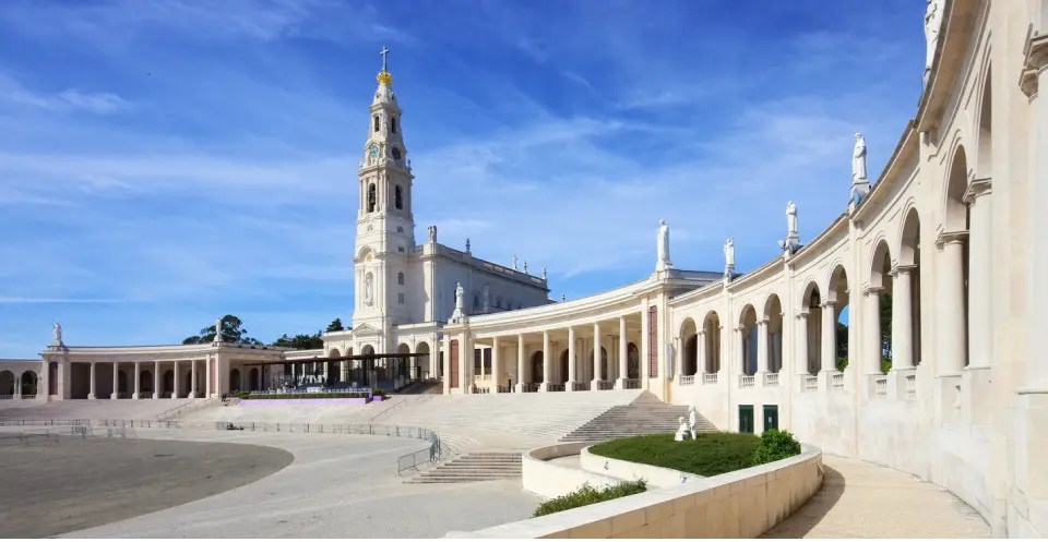 best fatima tours from lisbon