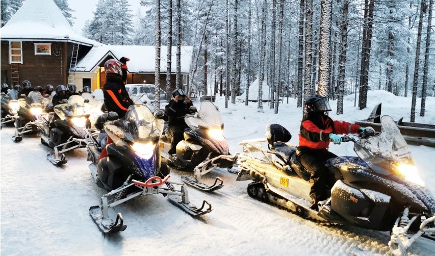best snowmobile tours in iceland