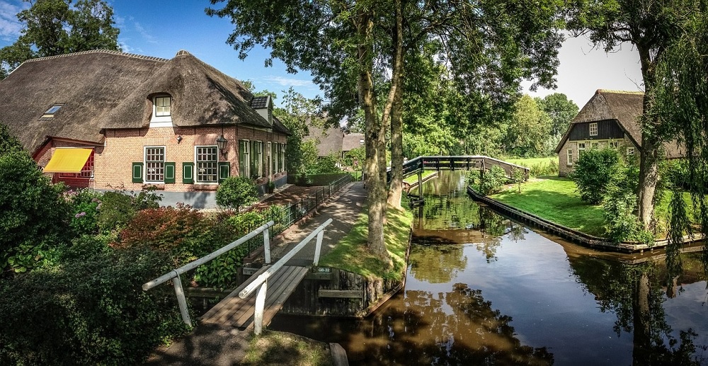 What to do in Giethoorn